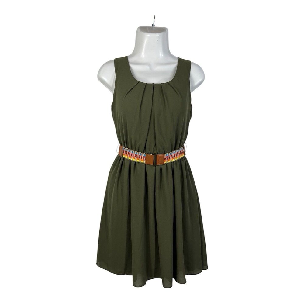 BCX Juniors' Dress Small Green Pleated Sleeveless Belted
